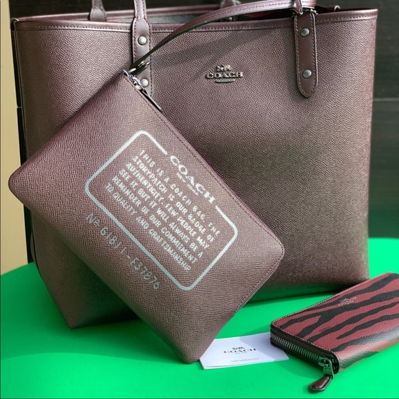 Coach Tiger Reversible City Leather Tote Set - Picture 7 of 7